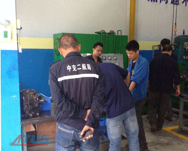 中铁二航局派克PAVC100液压泵维修